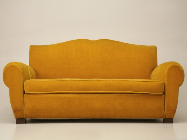 A good club design couch