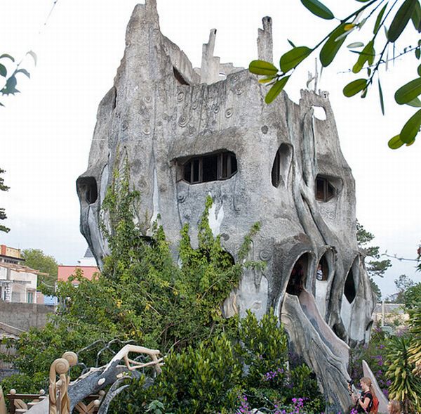 Crazy House