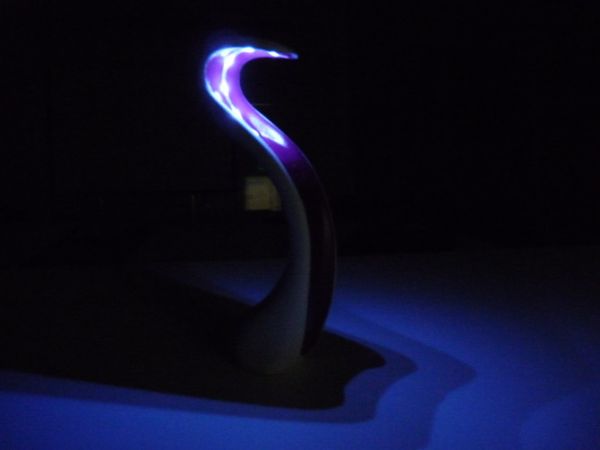 La Kobra Lamp