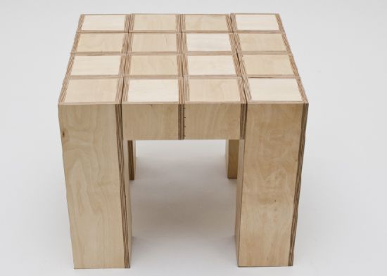 rotating square table3