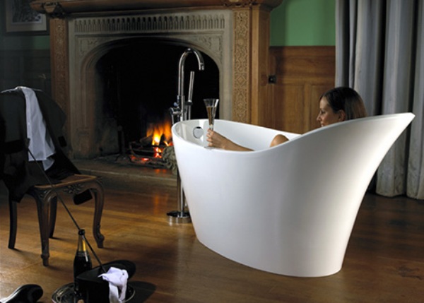 The Amalfi bath tub
