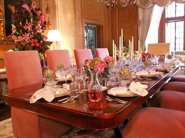 Traditional Dining Table