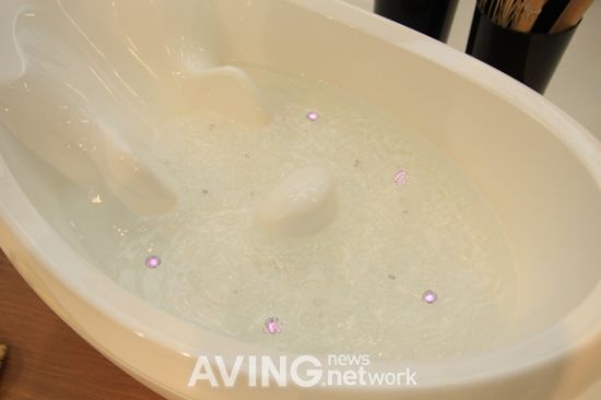whirlpool bath 3