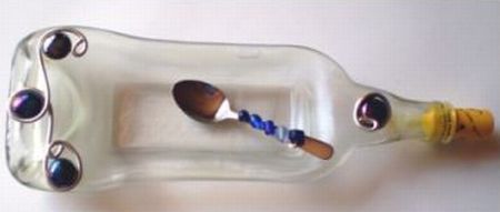 wine bottle serving dish