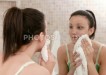 How to choose a bathroom mirror wisely