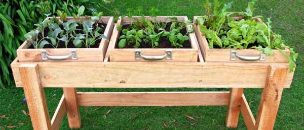 DIY salad bench DIY salad bench