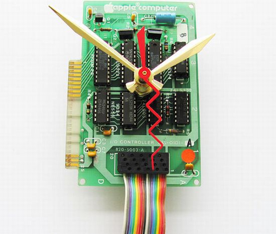 vinatge apple clock1